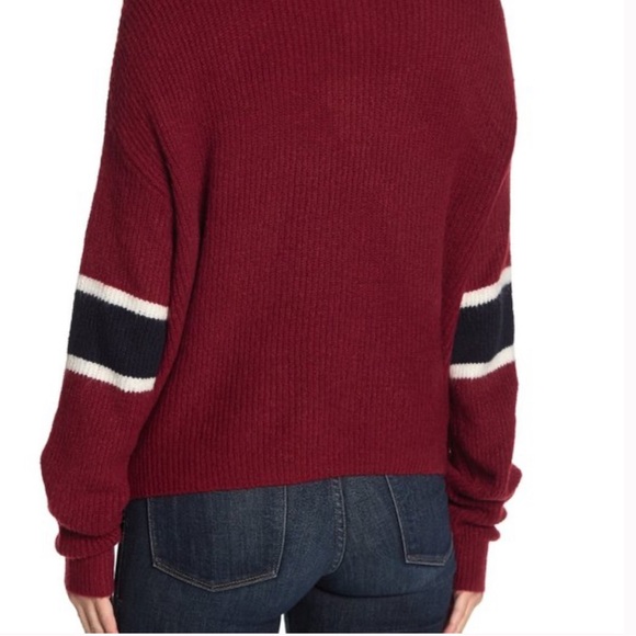 John + Jenn | Burgundy Mock Neck Sweater | Medium - Picture 3 of 9